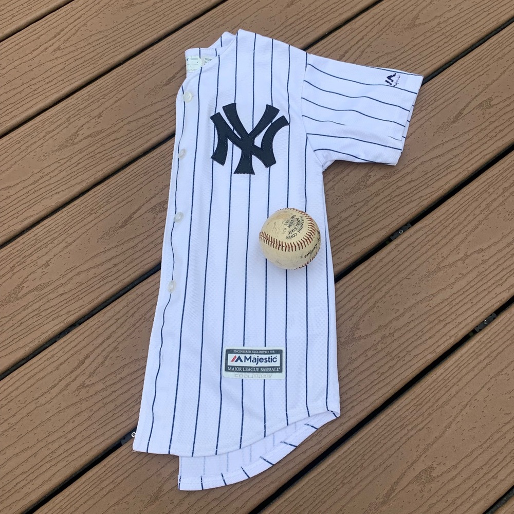 ⚾️ YOUTH NY YANKEES Baseball Jersey - Size 8 Years